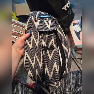Kavu Zigzag Black and White Backpack